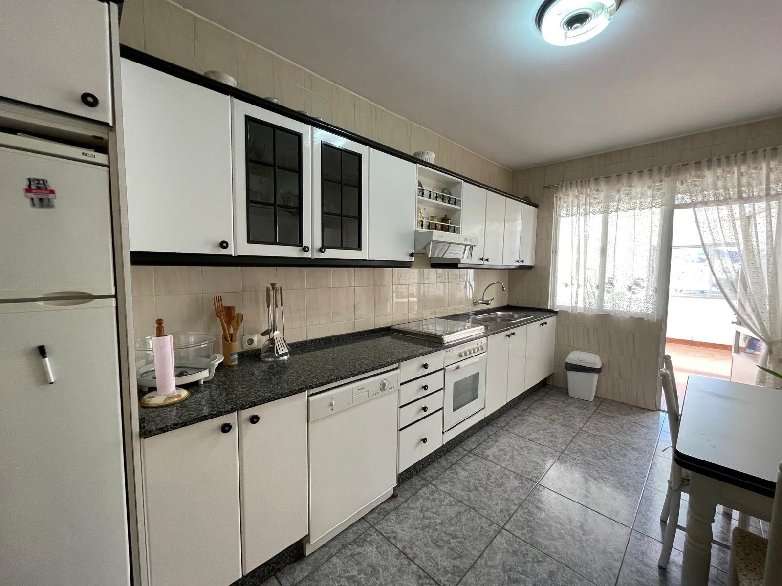 Cuina de Pis en venda en Narón amb Calefacció, Terrassa i Traster