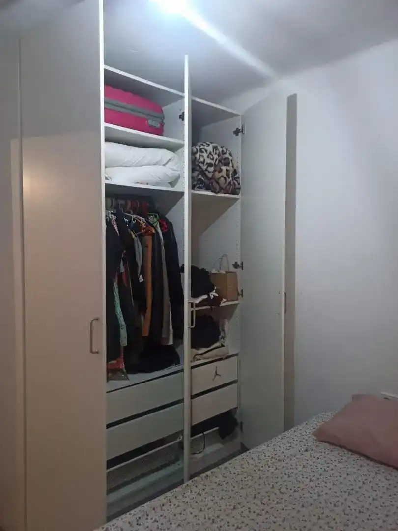 Habitación de Piso de alquiler en El Prat de Llobregat con Amueblado, Horno y Lavadora