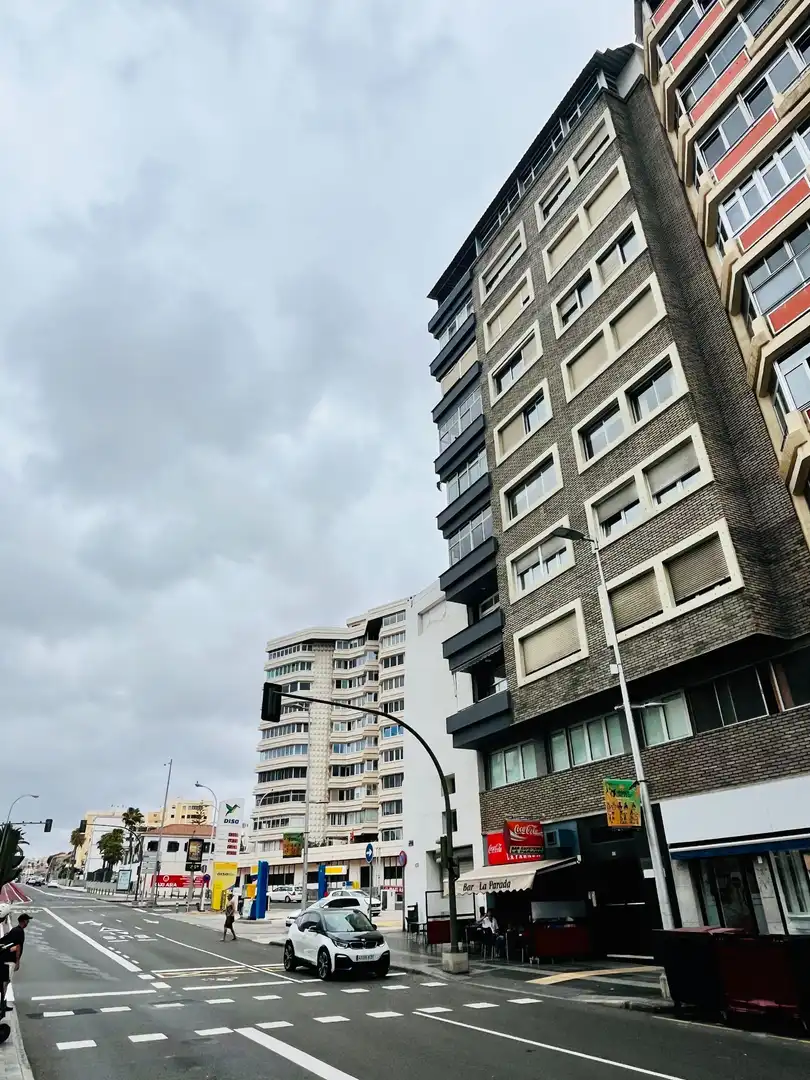 Vista exterior de Local de alquiler en Las Palmas de Gran Canaria