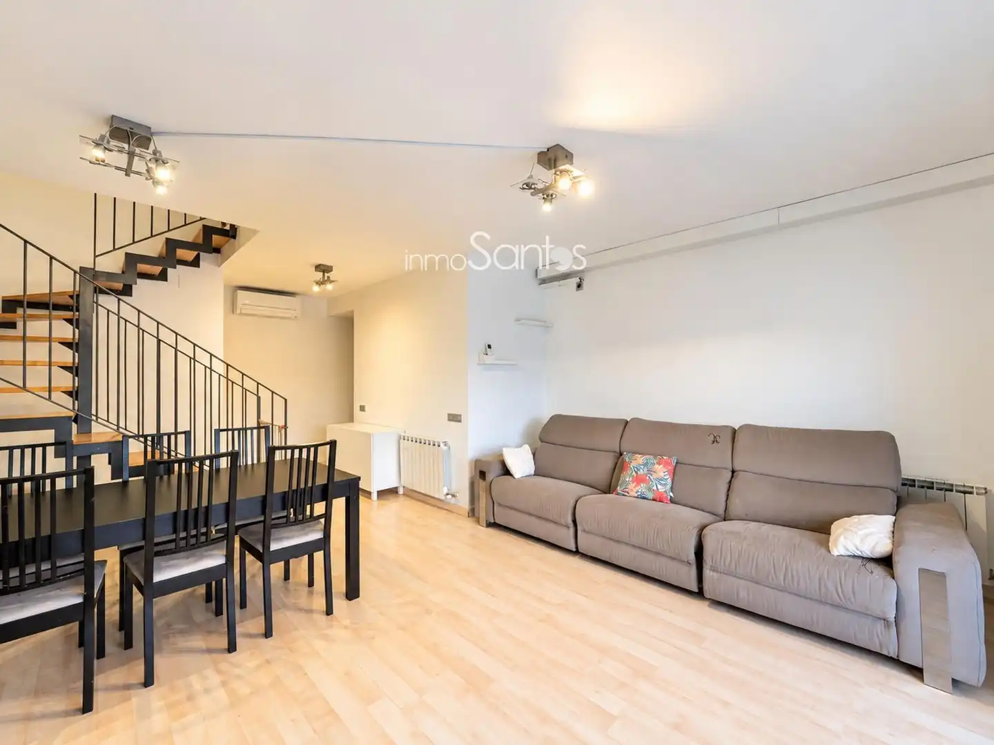 Dúplex en venta en Centre