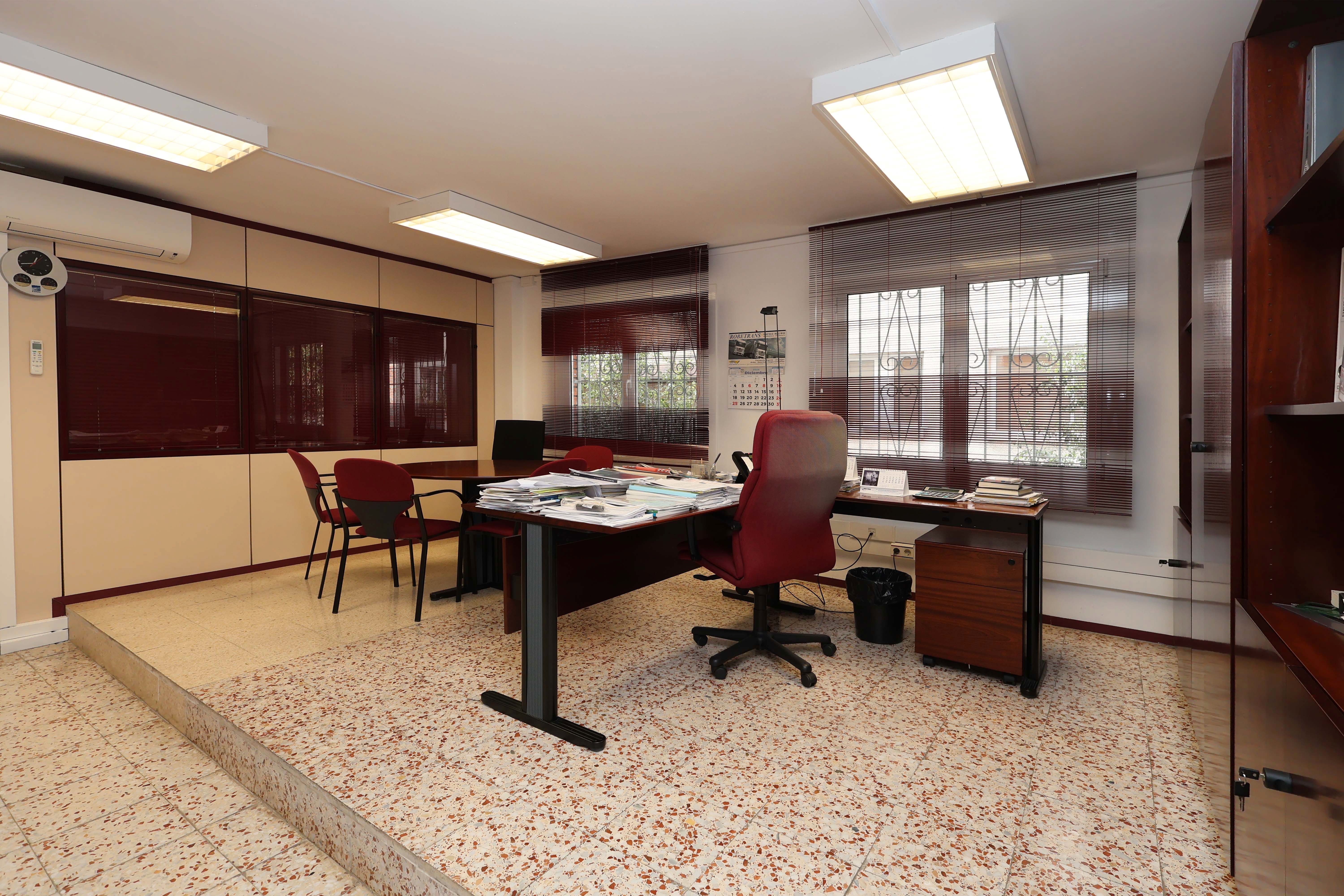 Flat for sale in L'Hospitalet de Llobregat  with Terrace