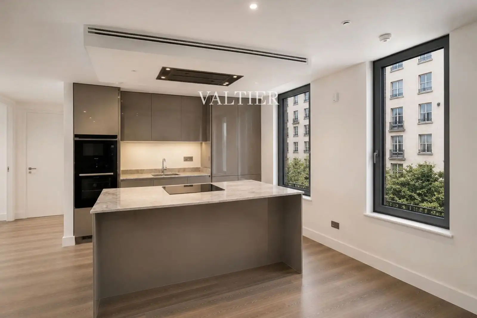 Piso con terraza en venta en Duque de Sesto