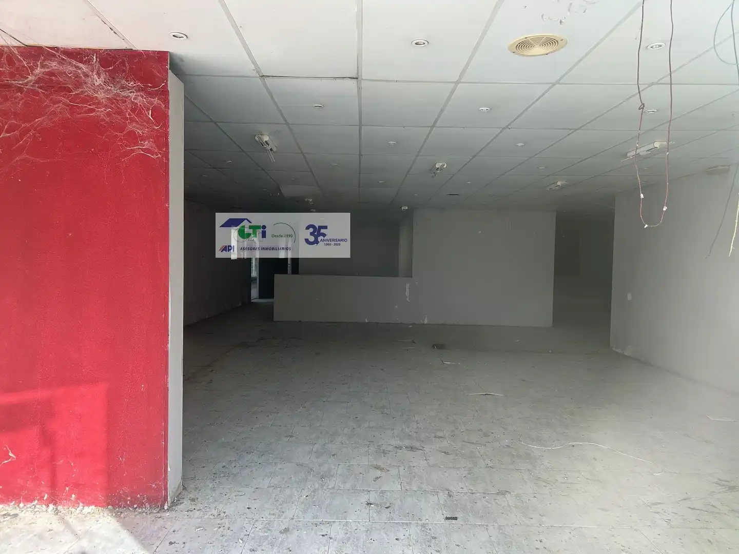 Nave industrial en venta en Zaragoza