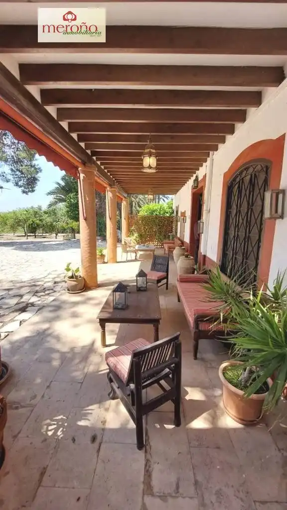 Terrassa de Casa o xalet en venda en Elche / Elx amb Aire condicionat, Jardí privat i Terrassa