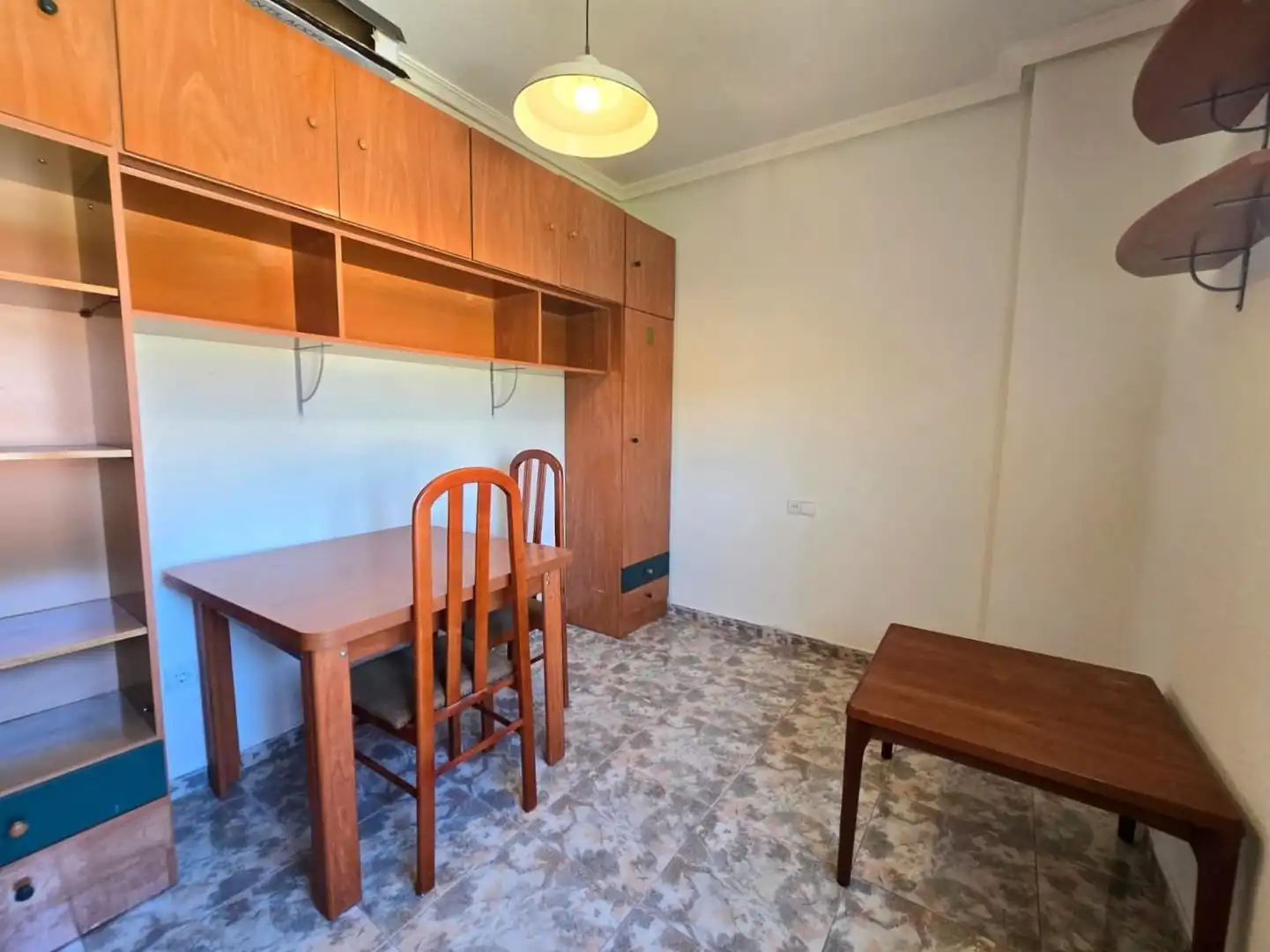Habitación de Piso de alquiler en Plasencia con Aire acondicionado, Calefacción y Terraza