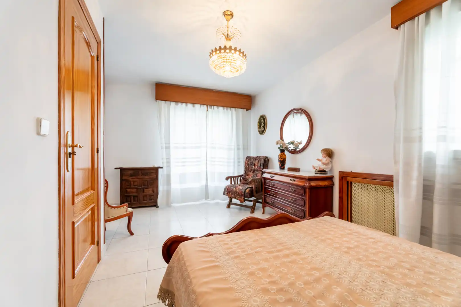 Habitación de Casa adosada en venta en Chiloeches con Calefacción y Balcón