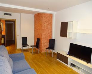 Living room of Flat for sale in Pinto  with Air Conditioner and Balcony