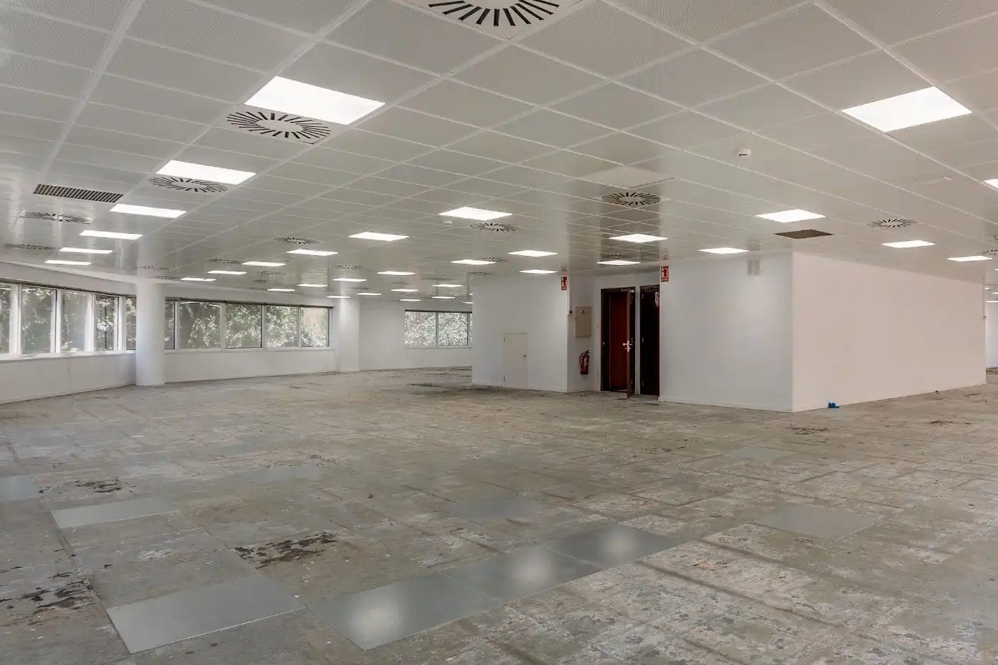 Bureau à louer à Almeda - El Corte Inglés, imagen 4