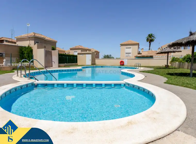 Villa mit Pool zum Verkauf in Los Balcones - Los Altos, imagen 24