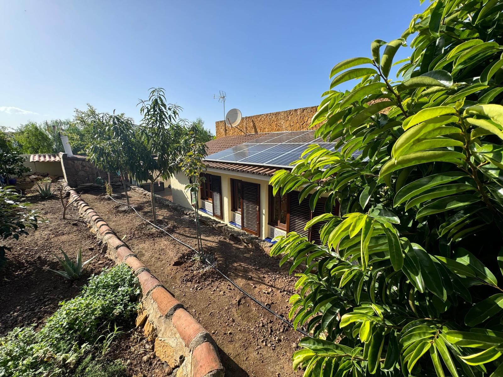 Vista exterior de Casa o chalet en venta en El Sauzal con Aire acondicionado, Jardín privado y Terraza