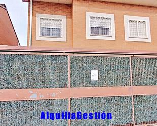 Exterior view of House or chalet to rent in Marchamalo  with Air Conditioner and Terrace