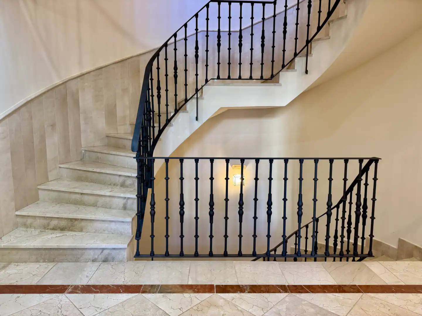 Flat for sale in Sotogrande  with Air Conditioner, Heating and Private garden