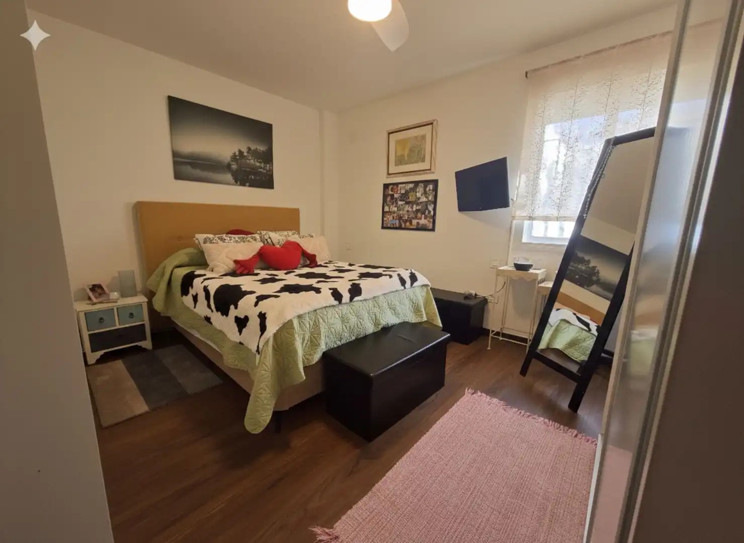 Habitación de Apartamento en venta en Marbella con Aire acondicionado, Jardín privado y Alarma