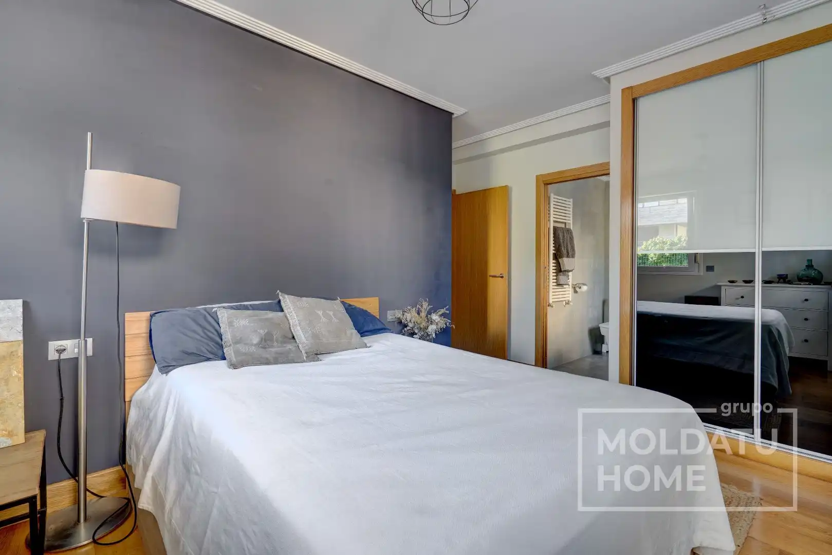 Duplex with lift for sale in Indalecio Prieto, imagen 21