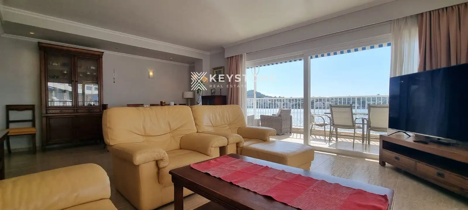 Flat for rent in N/A, Población de Arroyo