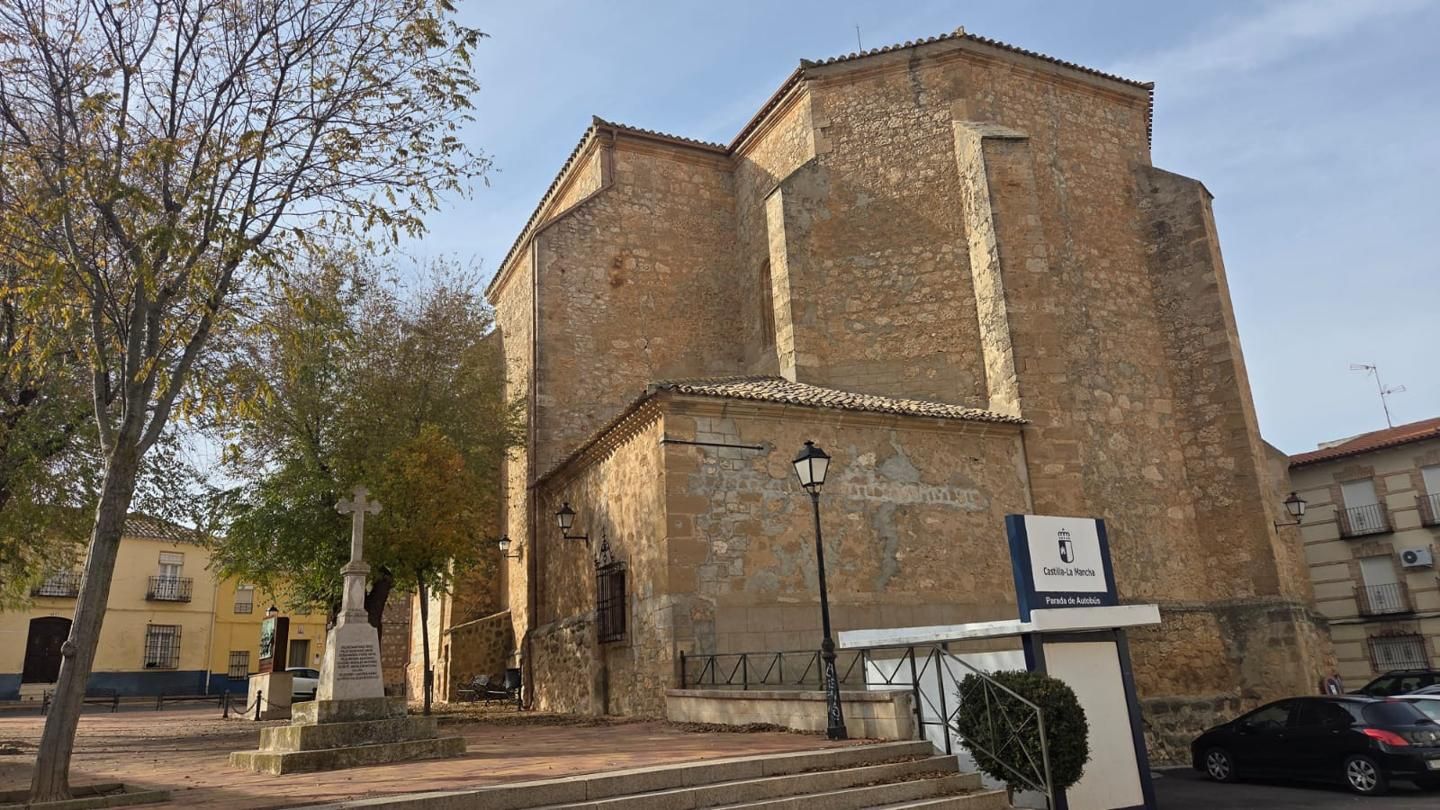 Exterior view of House or chalet for sale in Cabezamesada  with Storage room