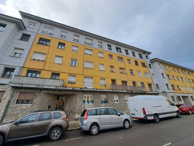 Piso en Venta en Oviedo - CL RIO PILOÑA en Ventanielles