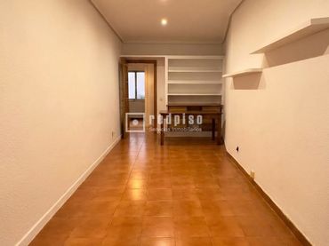 Flat for sale in de los Coronados