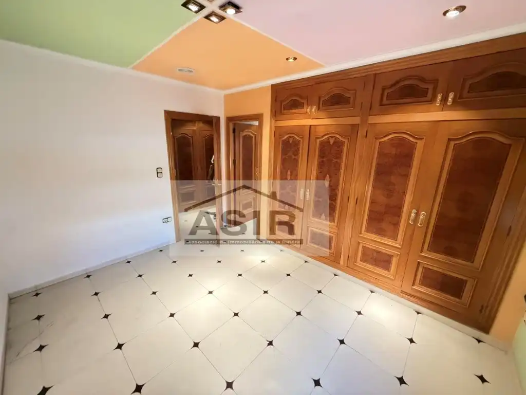 Casa amb piscina en venda a Calle Ravalet, imagen 22
