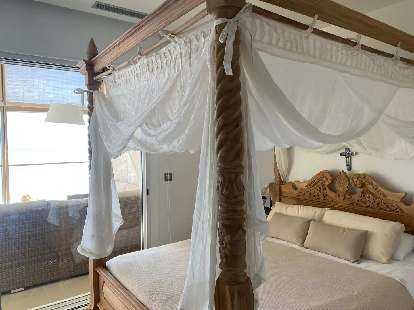 Habitación de Apartamento de alquiler en Benidorm con Aire acondicionado, Terraza y Amueblado