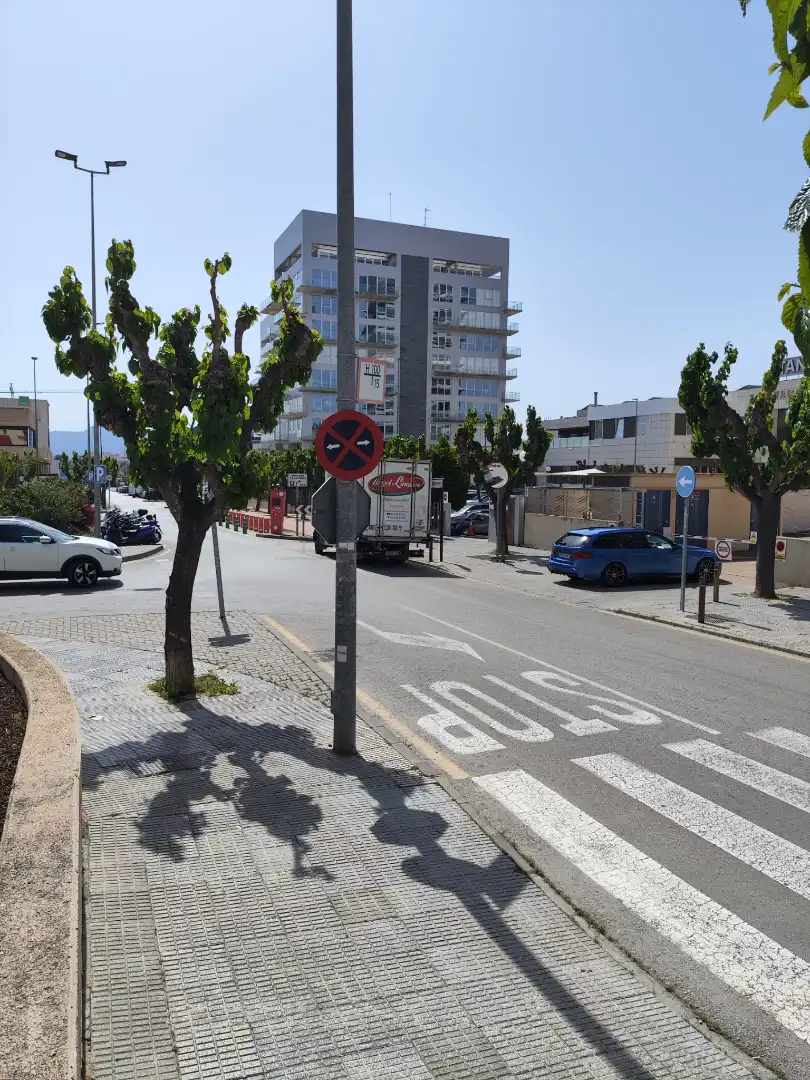 Einzelparkplatz zum Verkauf in Calle Central 10, imagen 9