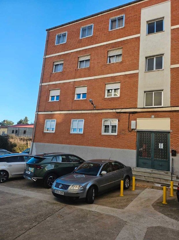 Exterior view of Flat for sale in Guijuelo  with Furnished