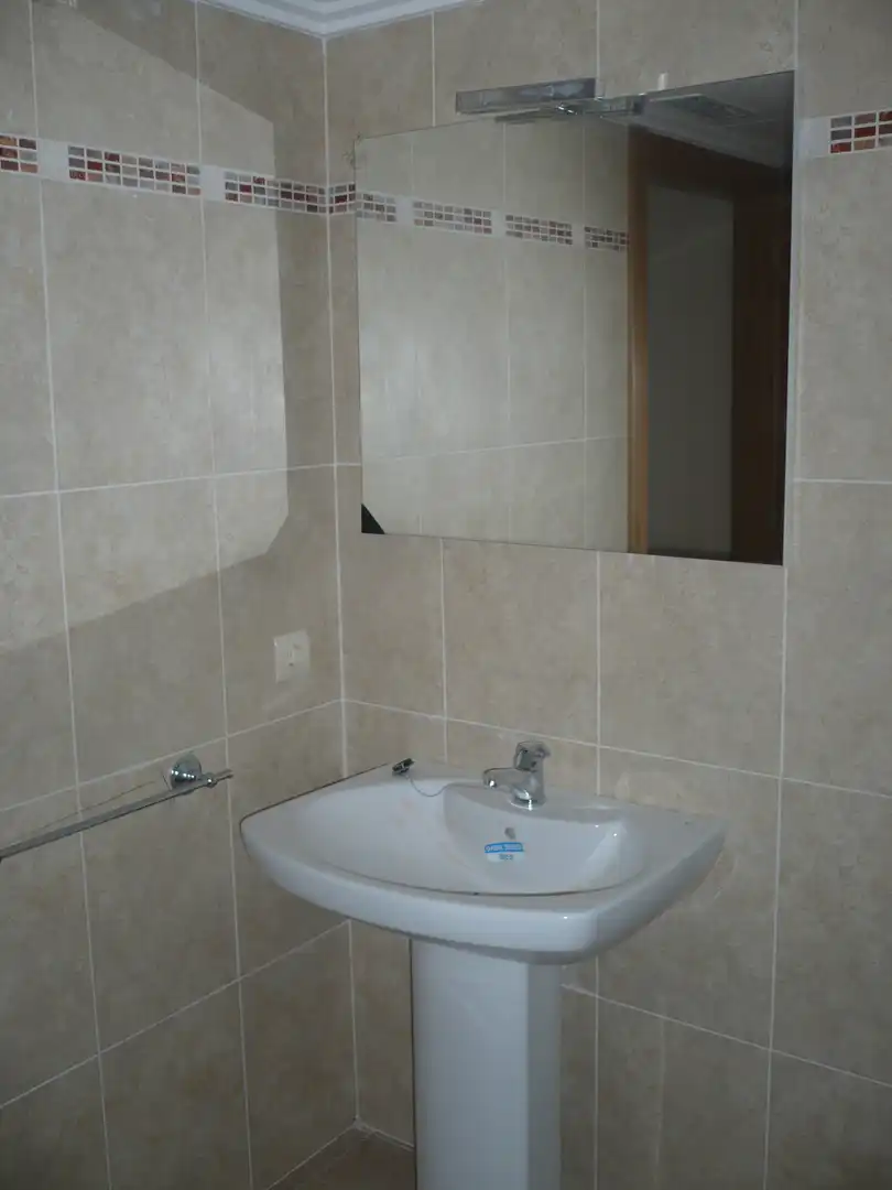 Badezimmer von Geschaftsraum zum Verkauf in Vinaròs mit Klimaanlage