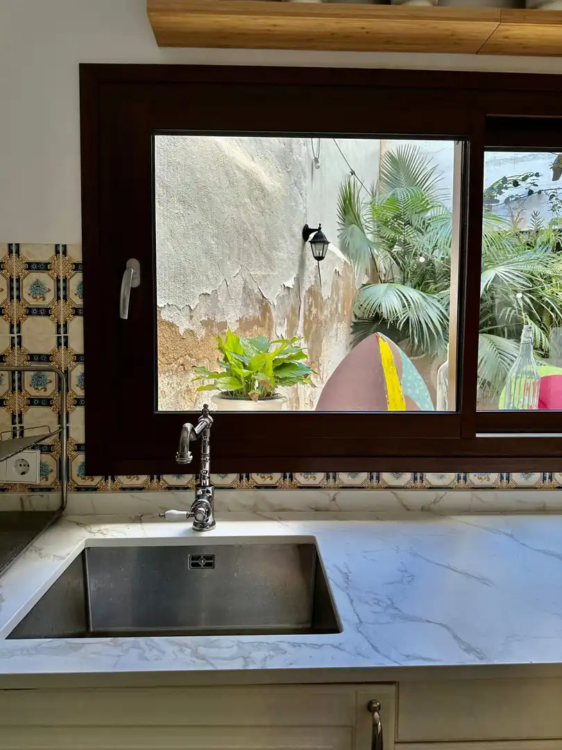 Cuina de Apartament de lloguer en  Palma de Mallorca amb Terrassa