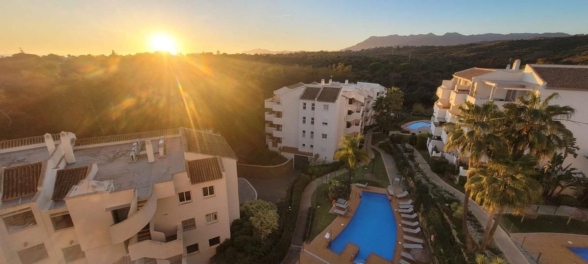 Vista exterior de Apartament en venda en Marbella amb Aire condicionat, Terrassa i Moblat