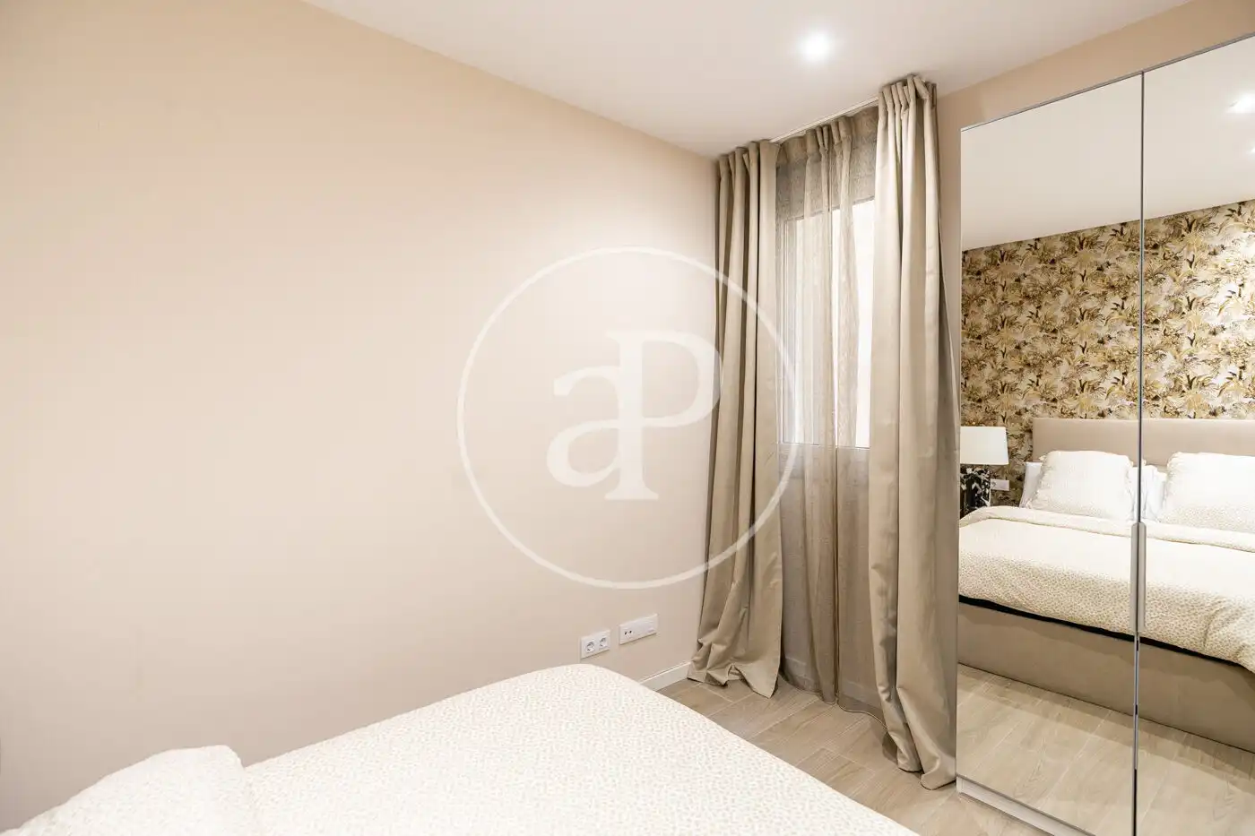 Habitación de Piso en venta en Barcelona con Aire acondicionado, Calefacción y Amueblado