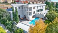 Vista exterior de Casa o xalet en venda en Arróniz amb Piscina