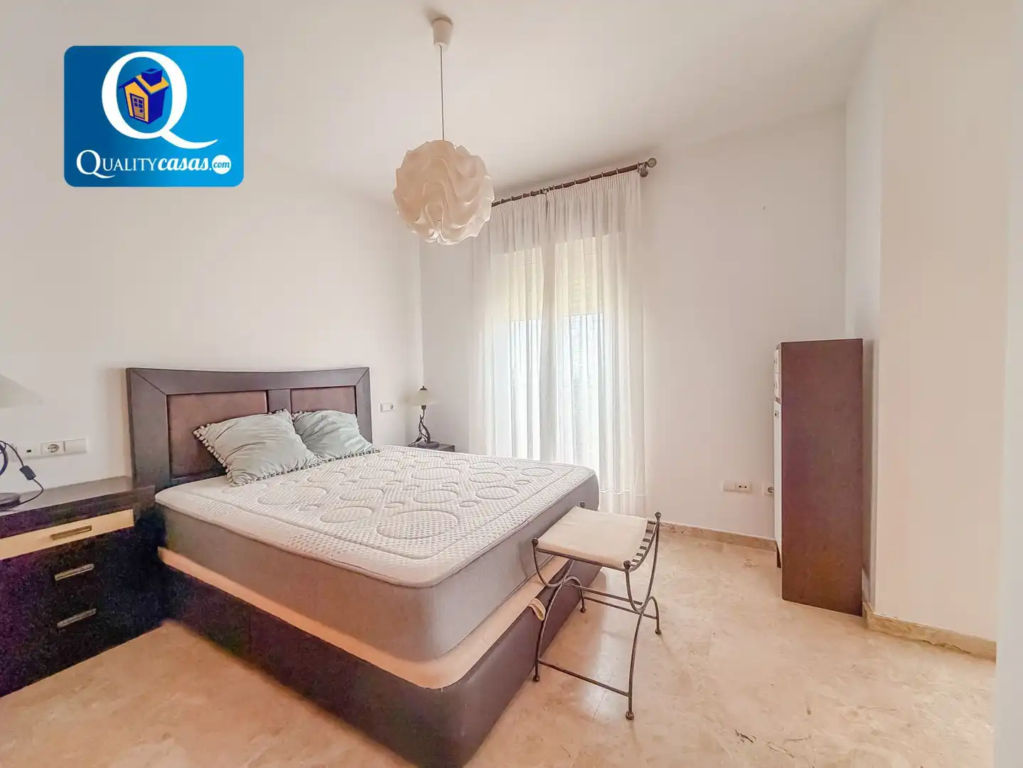 Schlafzimmer von Haus oder Chalet zum Verkauf in Mutxamel mit Klimaanlage, Terrasse und Gemeinschaftspool