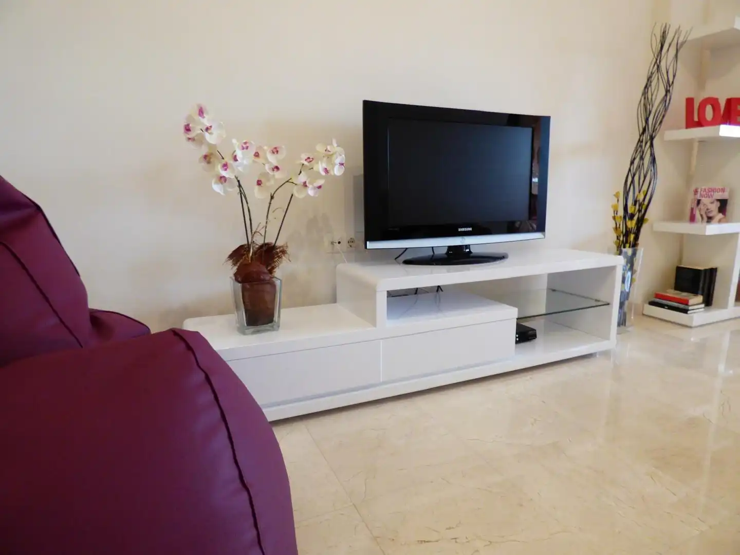 Sala de estar de Apartamento en venta en Fuengirola con Aire acondicionado, Jardín privado y Terraza