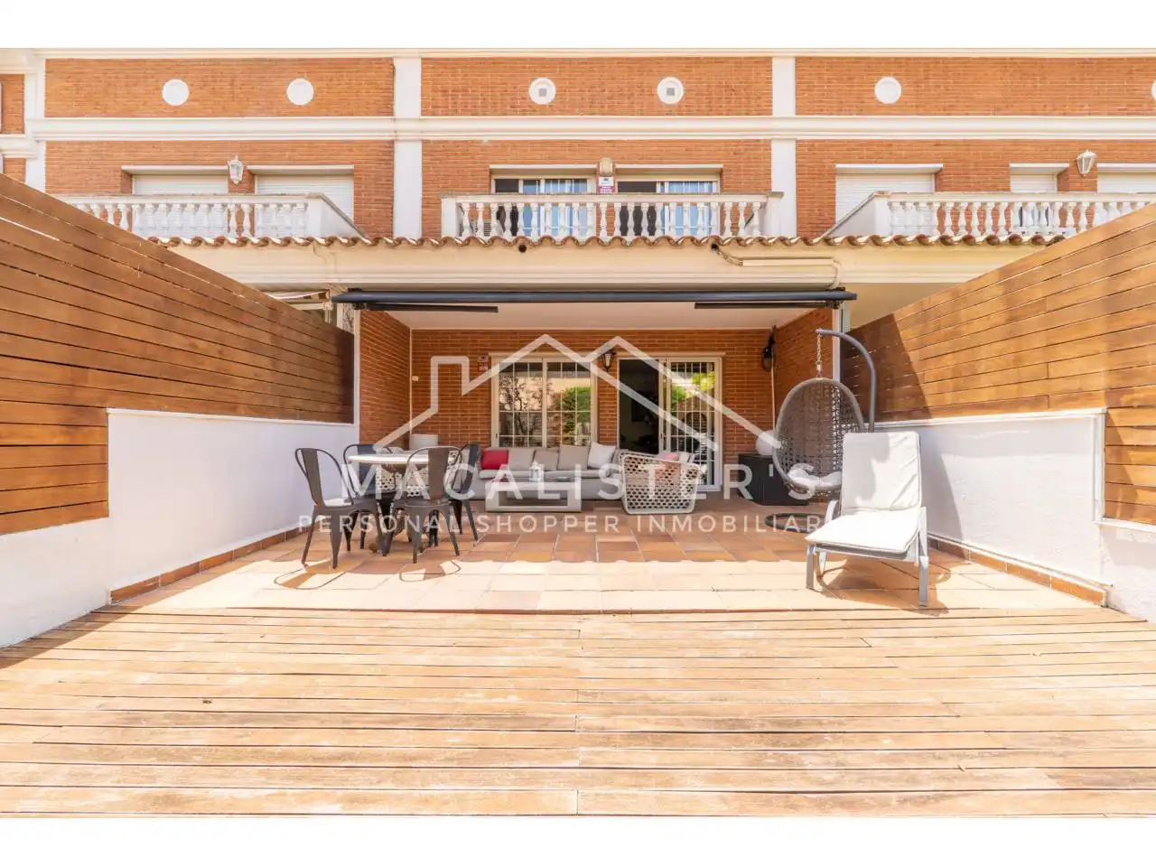 Terraza de Casa adosada en venta en Vilassar de Mar con Aire acondicionado, Calefacción y Jardín privado