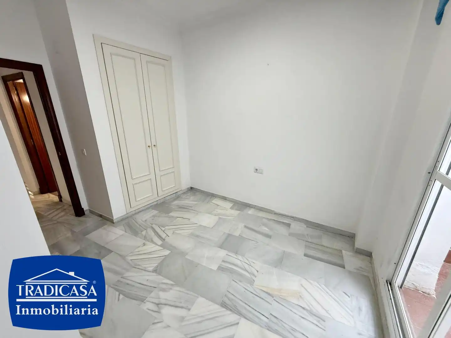 Flat with terrace to rent in Centro, imagen 4