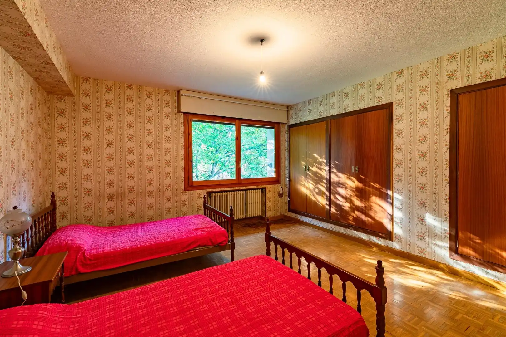 Schlafzimmer von Country house zum Verkauf in Sabiñánigo mit Heizung, Privatgarten und Terrasse