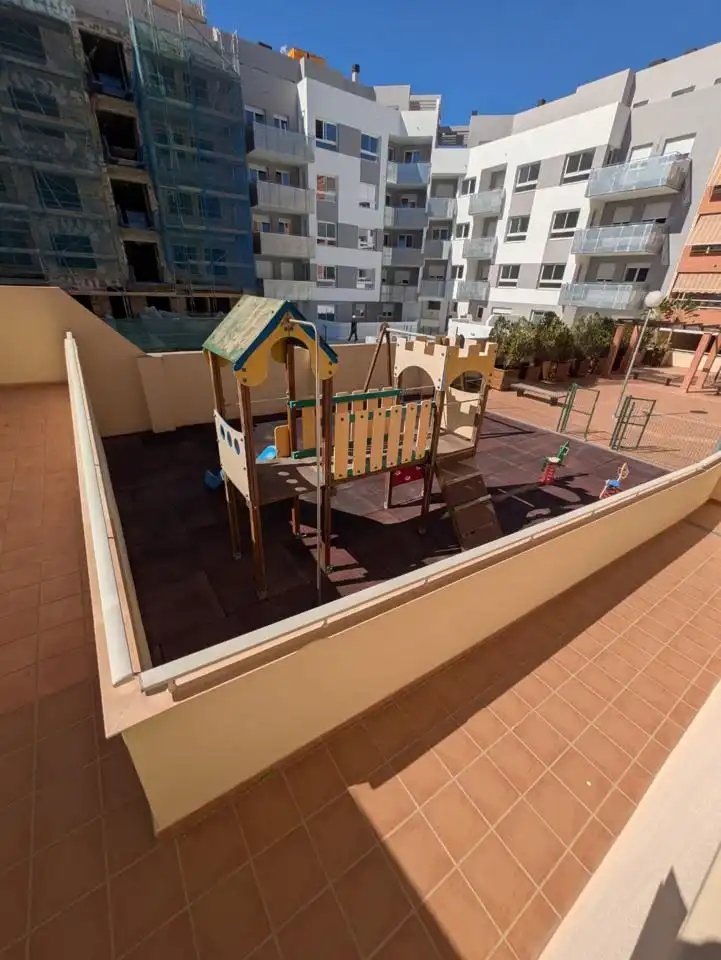 Terraza de Piso de alquiler en Vélez-Málaga con Terraza y Amueblado