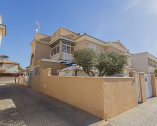 House or chalet for sale in La Zenia