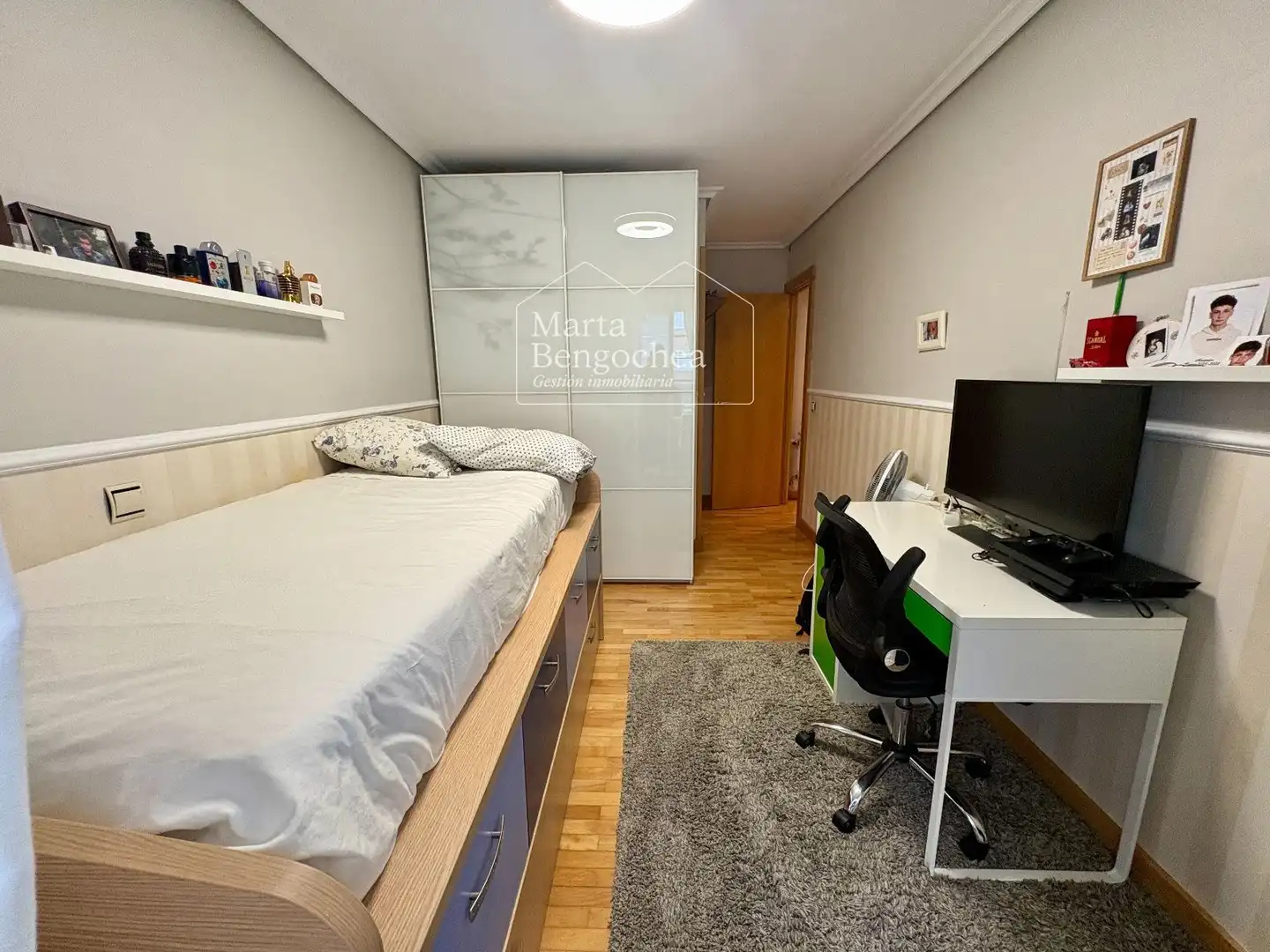 Habitación de Piso en venta en Vitoria - Gasteiz con Calefacción y Terraza
