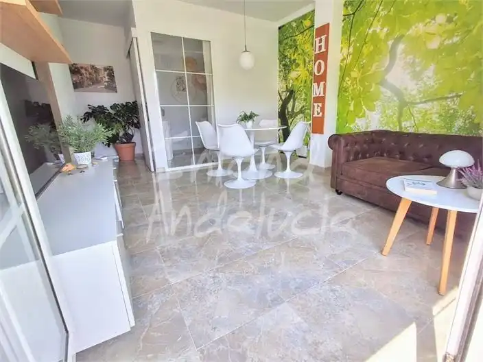 Sala de estar de Apartamento en venta en Albuñol con Terraza, Trastero y Internet