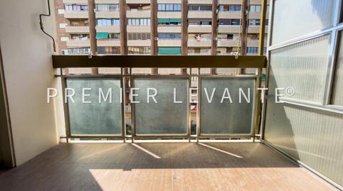 Photo 2 of Flat for rent in Avenida Alfonso X el Sabio, Mercado, Alicante / Alacant