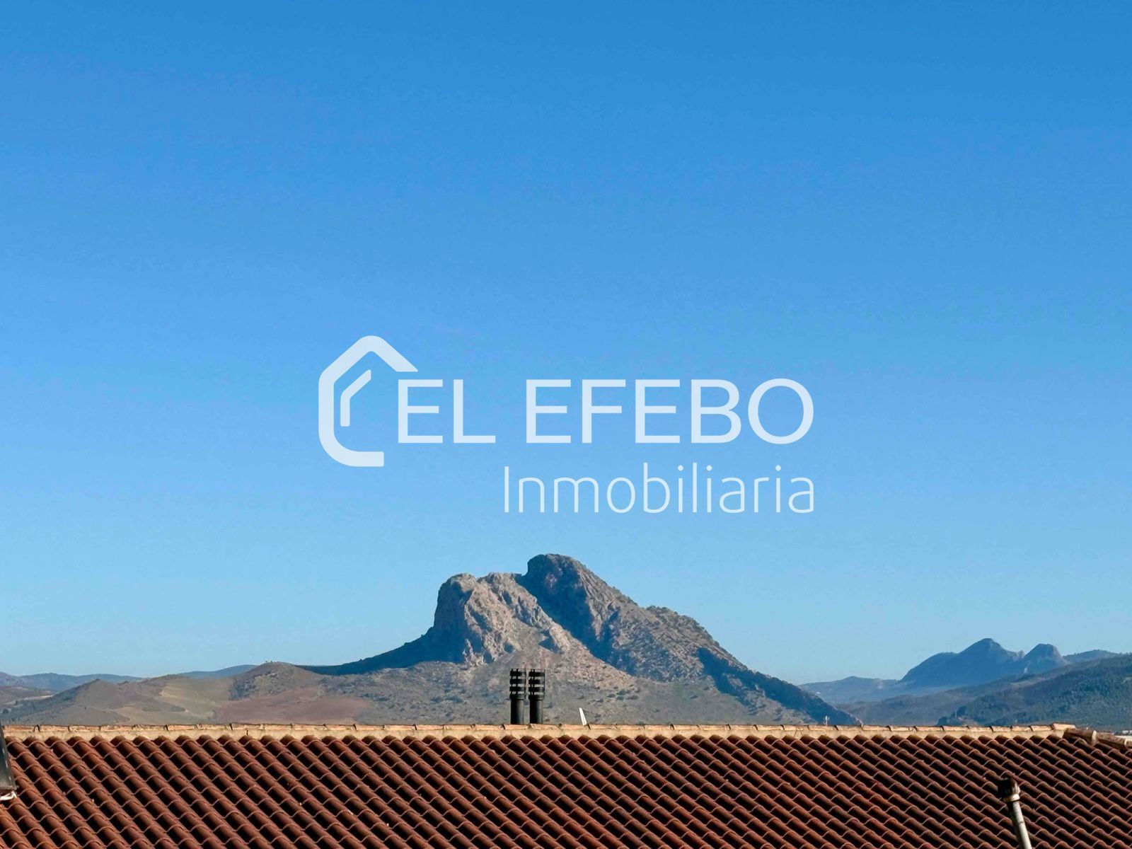 Vista exterior de Casa adosada en venta en Antequera con Aire acondicionado, Calefacción y Parquet