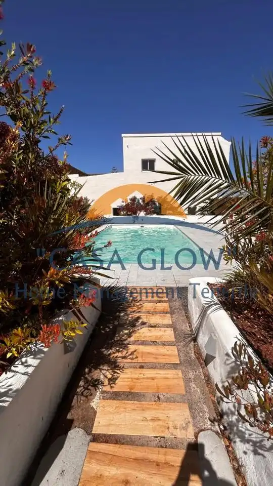 Piscina de Casa o chalet en venta en Arico con Aire acondicionado, Jardín privado y Terraza