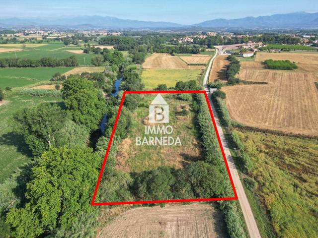Terreno en Venta en Cami de la Sota el Parc en Peralada