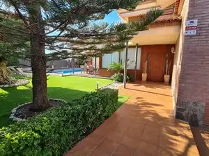 Casa o chalet en venta en La Pobla de Montornès