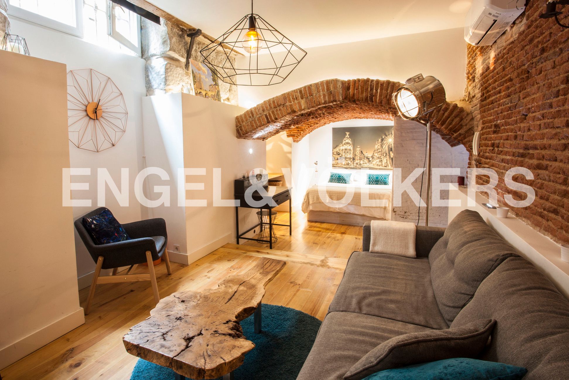 Sala d'estar de Apartament en venda en  Madrid Capital amb Aire condicionat i Calefacció