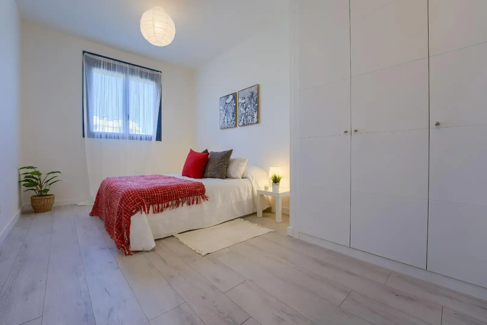 Bedroom of Flat for sale in Sevilla  with Air Conditioner and Terrace