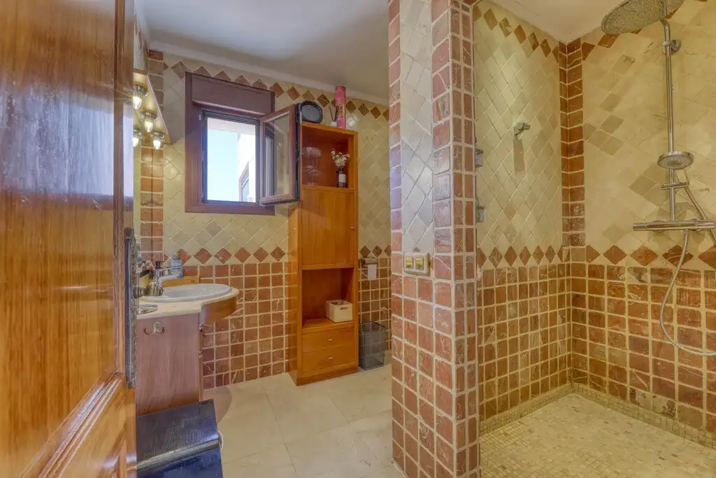 Baño de Casa o chalet en venta en Calvià con Aire acondicionado, Calefacción y Jardín privado