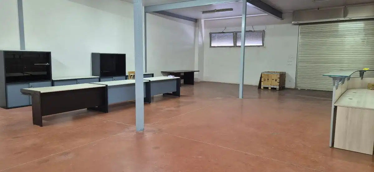 Fabrikhallen zum Verkauf in Av. de la Generalitat, Campello pueblo