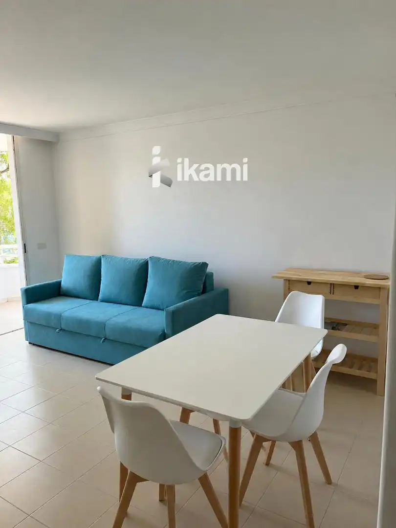 Sala de estar de Piso en venta en San Miguel de Abona con Terraza, Piscina y Amueblado
